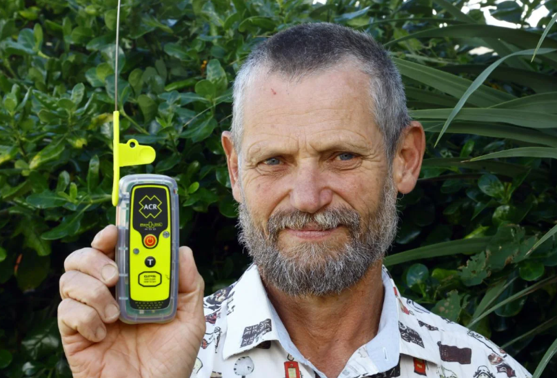 Personal locator beacon